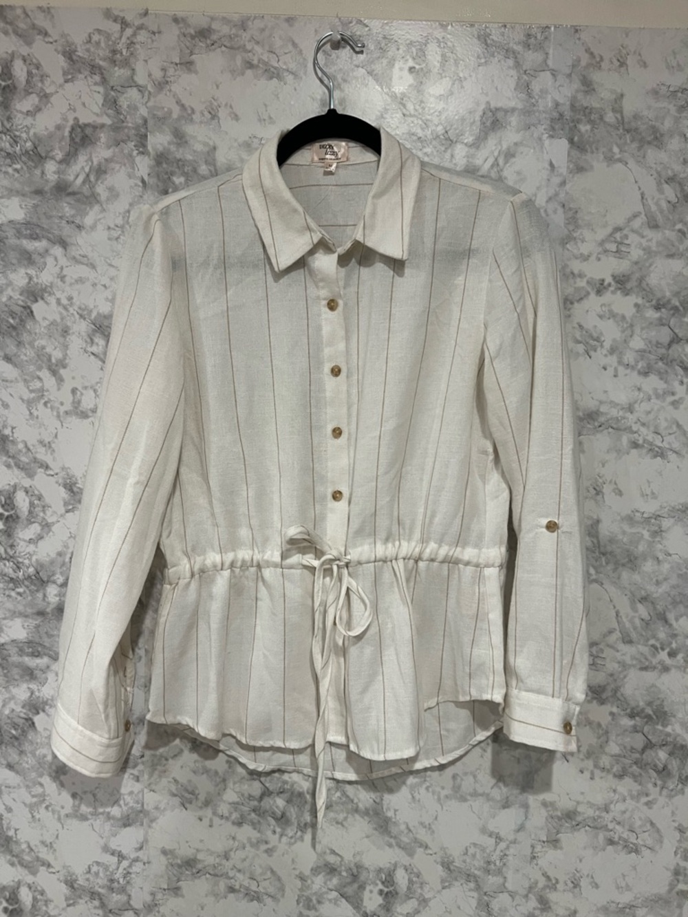 Dizzy Cream Button-Front Drawstring Shirt